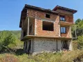 Ера Дом продава  триетажна къща в с.Михалково., снимка 1