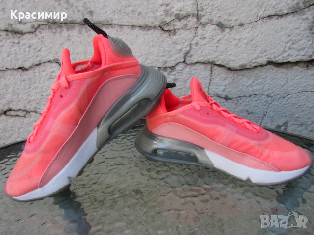 Дамски маратонки Nike Air Max 2090 , снимка 5 - Маратонки - 54396838