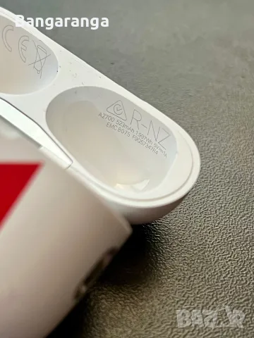 Продавам оригинални Apple AirPods Pro 2 (2nd Generation), снимка 3 - Bluetooth слушалки - 55466969