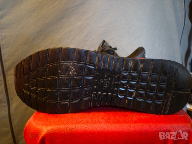 Valentino-original-номер45, снимка 4 - Маратонки - 54900597
