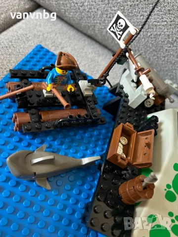 Lego Pirates 6273 Rock Island Refuge, снимка 3 - Конструктори - 55593849