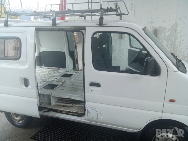 Малък бус за кемпер Suzuki Carry Van 2004, снимка 8 - Бусове и автобуси - 53950915