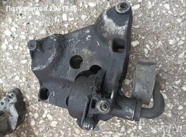 64557787319 Лапа двигател BMW E46