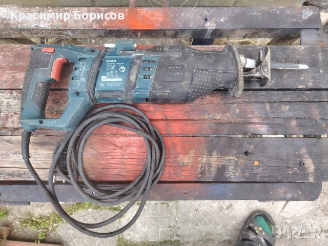 саблен трион Bosch GSA 1300 PCE, снимка 3 - Други инструменти - 54211477