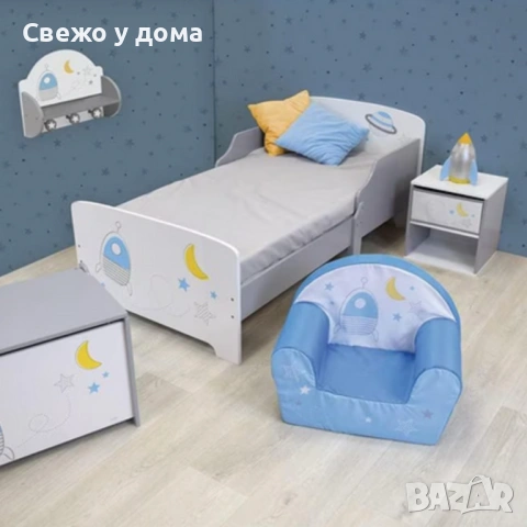 Детско легло Космос 140x70 см с ламелна основа – Бяло легло с пленети, звезди и ракета, снимка 5 - Мебели за детската стая - 54763428