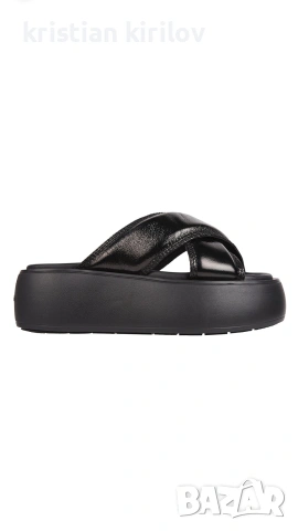Кожени чехли Calvin Klein , снимка 3 - Чехли - 55023009