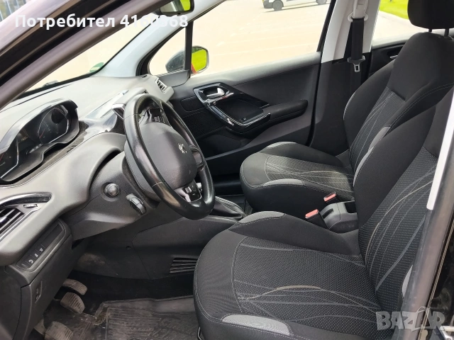 продавам Пежо208, снимка 7 - Автомобили и джипове - 54764387