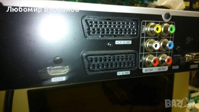 Сателитен приемник, снимка 2 - Приемници и антени - 54324654