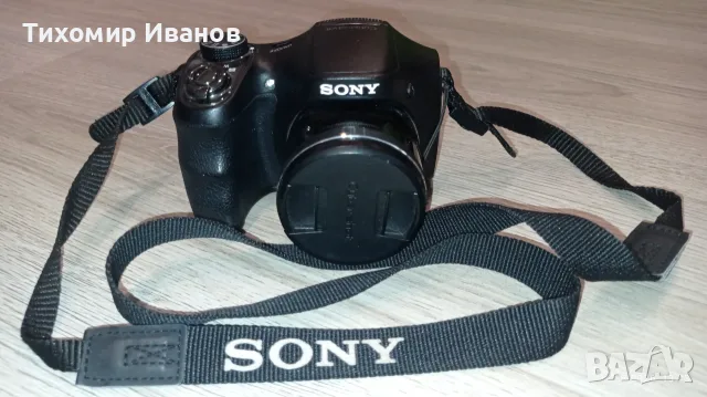 Фотоапарат Sony DSC-H200