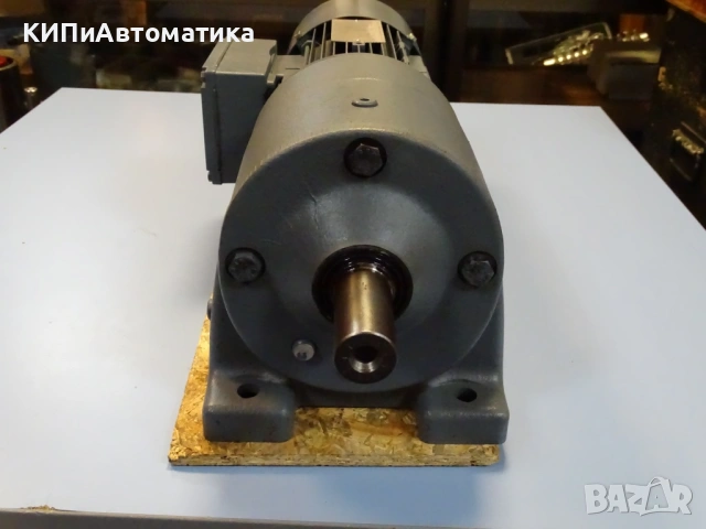 мотор редуктор SEW-EURODRIVE R60DT80K4BM Gear Motor 0.55kW, снимка 7 - Резервни части за машини - 54579893