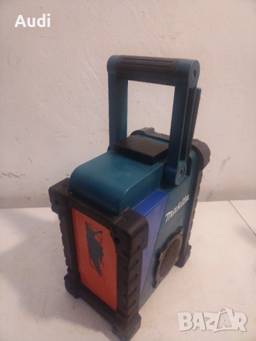 Акумулаторно радио за строителни обекти Makita BMR102 7,2V - 18V  без батерия  Радиоприемник подходя, снимка 5 - Радиокасетофони, транзистори - 54314907