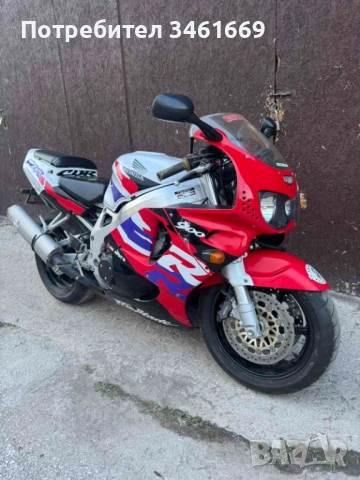 Honda CBR900RR, снимка 2 - Мотоциклети и мототехника - 54805139