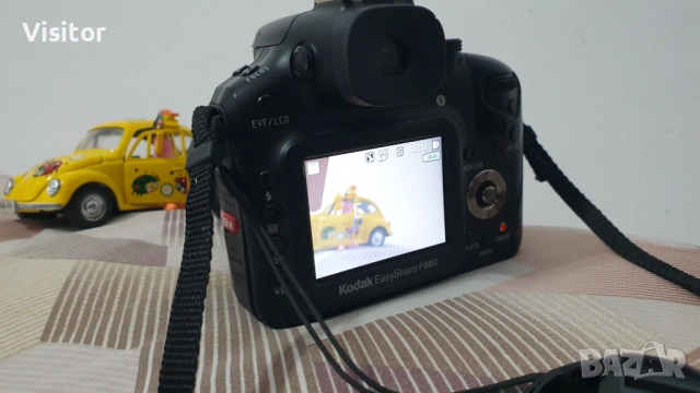 Kodak EasyShare P880 , снимка 3 - Фотоапарати - 54195545