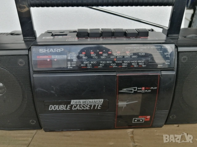 Радиокасетофон SHARP WQ-T222H, снимка 3 - Радиокасетофони, транзистори - 54603044