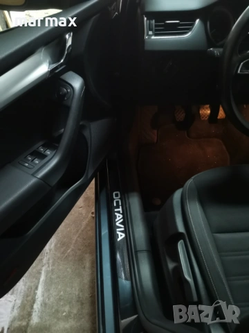 Skoda Octavia Style, снимка 12 - Автомобили и джипове - 54394070