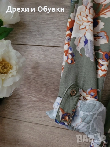 Рокля GUESS , снимка 11 - Рокли - 54096440