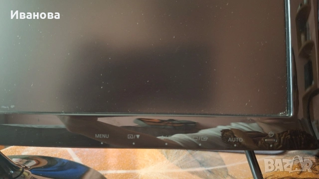 Запазен LED/LCD монитор Samsung, снимка 6 - Монитори - 54167933