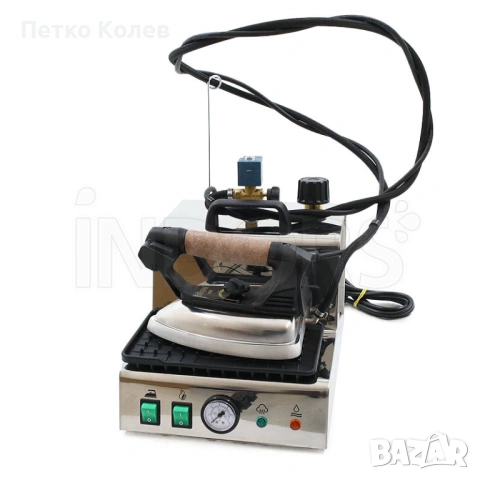 Продавам професионален парогенератор Battistela Mia Inox