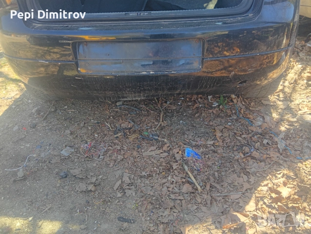 Задна броня за VW Golf Mk5 2006, снимка 4 - Части - 54249016