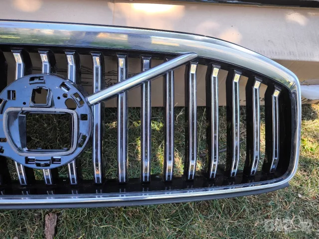 Решетка за volvo XC60, снимка 4 - Части - 55679677