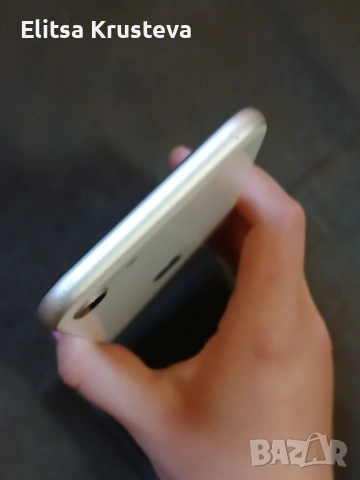 iPhone SE 3 поколение 2022, снимка 8 - Apple iPhone - 54508668