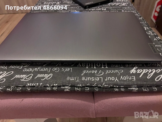 Продавам лаптоп Lenovo IdeaPad3