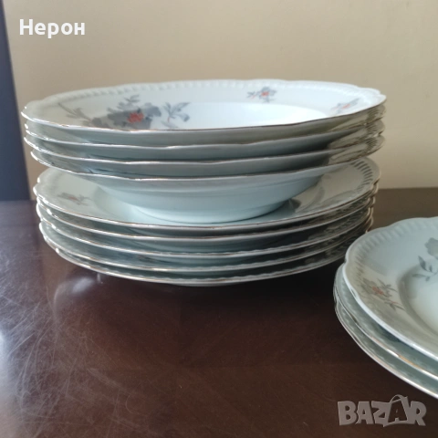Порцеланов сервиз за хранене, снимка 6 - Сервизи - 55168351