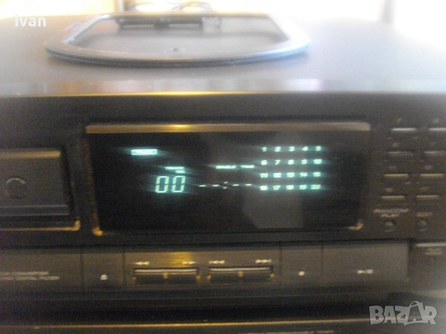 KENWOOD КОМПОНЕНТНА СИСТЕМА CD ПЛЕЙЪР УСИЛВАТЕЛ ДВОЕН КАСЕТЕН ДЕК РЕСИЙВЪР ТУНЕР С КАБЕЛИТЕ КАТО НОВ, снимка 15 - Аудиосистеми - 54315325