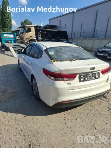 KIA K5 2.0 LPG 111 KW на Части, снимка 2 - Автомобили и джипове - 55629385