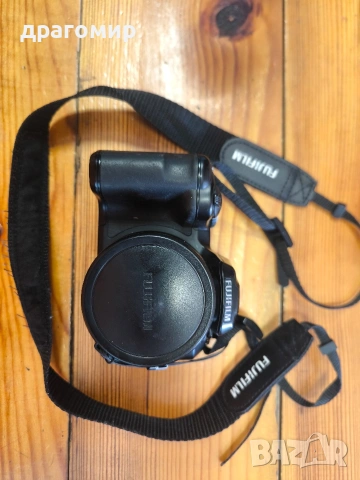 FUJIFILM Fine Pix S8600