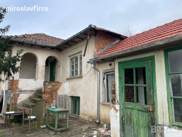 Продавам къща, снимка 3 - Къщи - 54828399