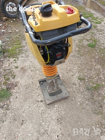 тромбовка Bomag honda, снимка 3 - Други машини и части - 54405404