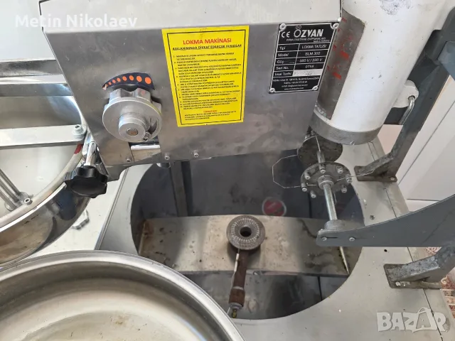 Продавам комбинирана количка за турски сладкиши, понички, толумбички, чурос и др., снимка 4 - Друго търговско оборудване - 55455377