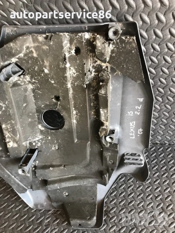 Капак на двигател за Lexus IS220 2.2 D (2003-2009), снимка 2 - Части - 55030694