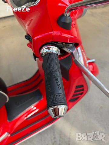 Vespa GTS Super 300, снимка 10 - Мотоциклети и мототехника - 55069849
