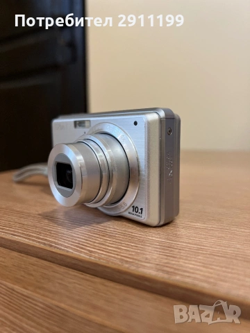 Фотоапарат Sony 10,1 Mp с подаръци, снимка 3 - Фотоапарати - 54625711