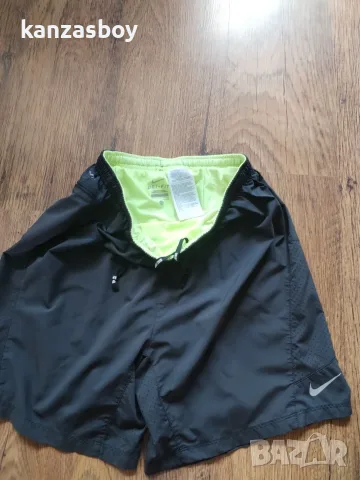 Nike - страхотни мъжки панталони M , снимка 5 - Спортни дрехи, екипи - 55381552