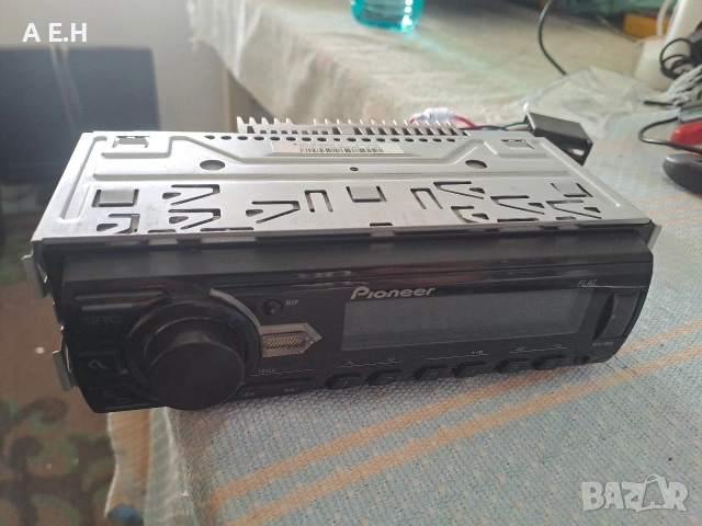 Pioneer MVH-09UB (Радио за автомобил/кола) USB AUX 