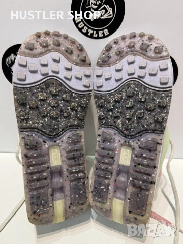 Маратонки NIKE AIR MAX FURYOSA. Номер 38.5, снимка 9 - Маратонки - 55318109