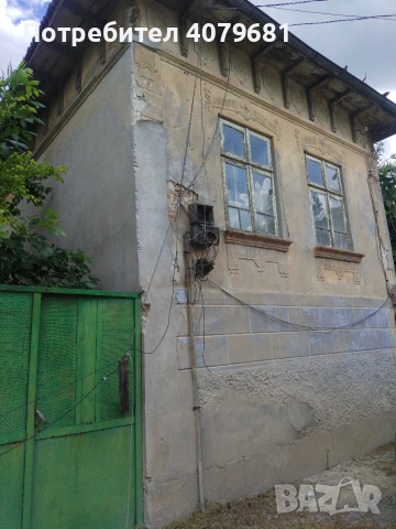 Къща в Полски Тръмбеш 
