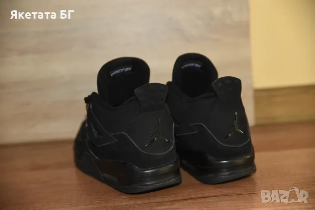 Air Jordan Retro 4 оригинални размер 43, цена 80 евро, снимка 4 - Маратонки - 55314950