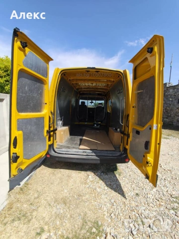 Товарен бус под наем - 45 евро на ден