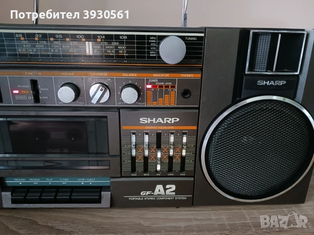 Рядък Колекционерски касетофон SHARP GF A2, снимка 4 - Радиокасетофони, транзистори - 54957799