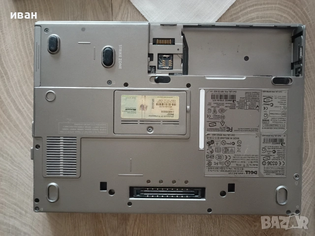 Лаптоп DELL Latitude , снимка 6 - Лаптопи за дома - 55221590