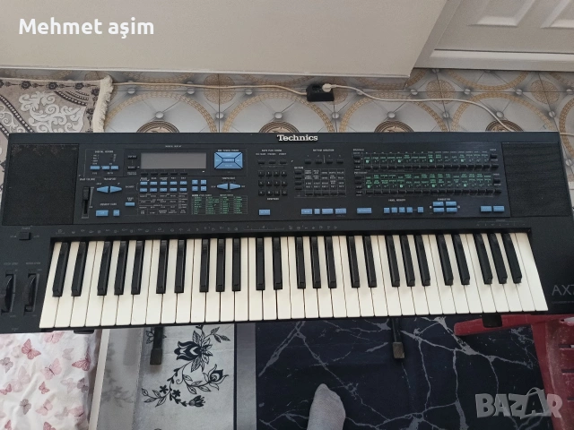 синтезатор TECHİCS-AX7 