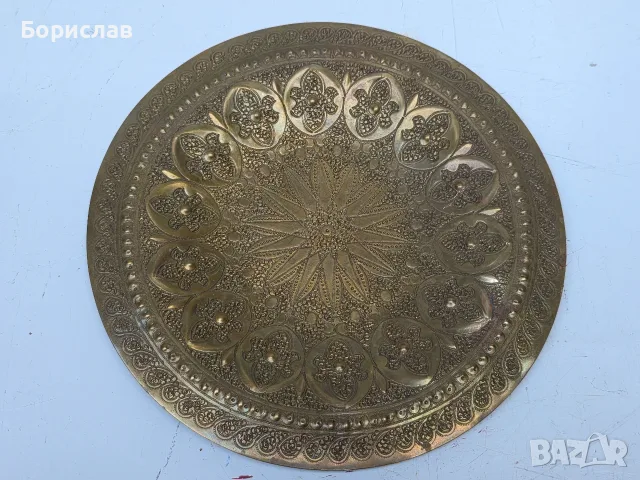 Месингово пано за стена