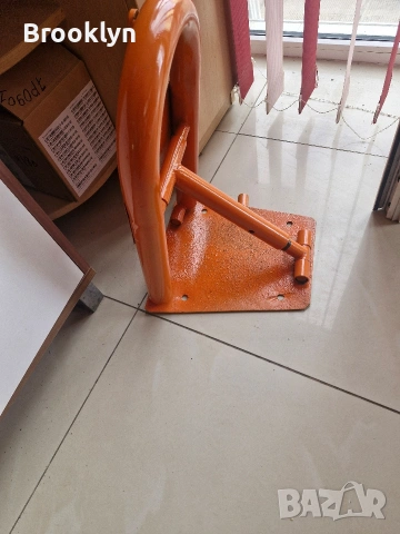 Продава се скоба за паркинг, снимка 5 - Части - 54250568