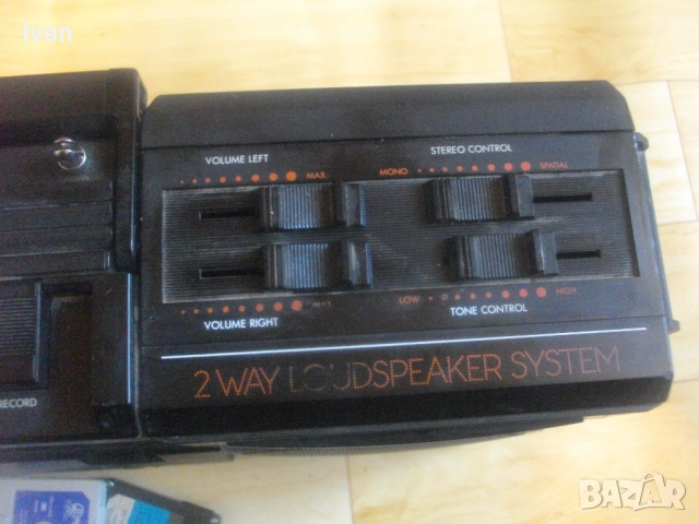ВИНТИДЖ ОТ 1984г. PHILIPS TANDEM D 8334 BLACK DUAL DECK RADIO CASSETTE RECORDER ОТЛИЧНО СЪСТОЯНИЕ , снимка 7 - Радиокасетофони, транзистори - 54875345