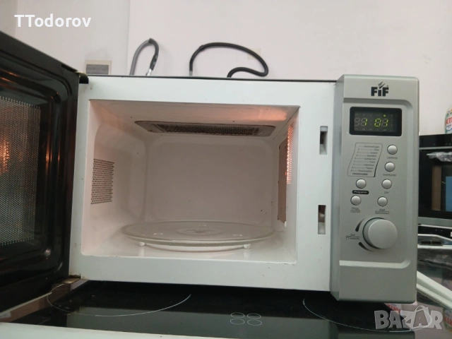Микровълнова печка с грил FIF MD10482 , снимка 2 - Микровълнови - 54239563