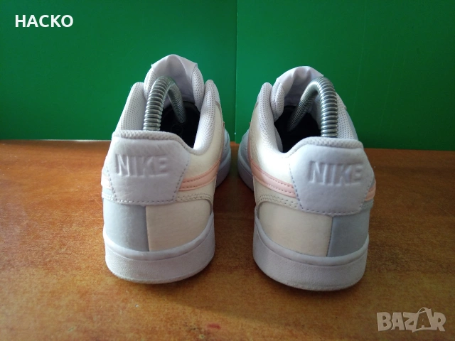 Маратонки Nike Court Vision Low Номер 37,5 Стелка 25 см. 100% Оригинални Внос от Англия, снимка 5 - Маратонки - 54691021